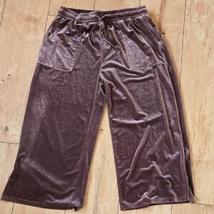 Sold - Medium/large - Z Avenue Soft Velvet Pull-On Pants in Brown